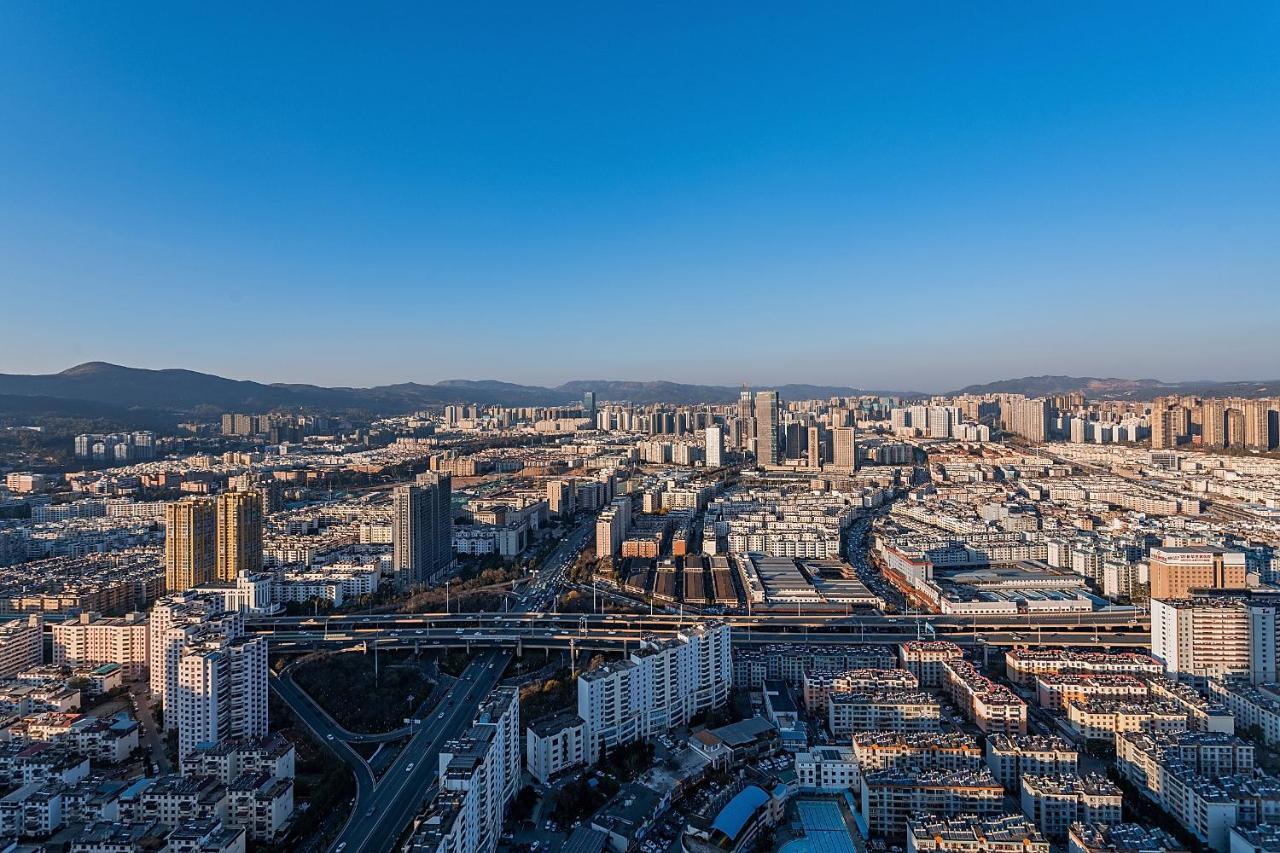 Kunming Hotel High Sky View Hotel Exterior photo